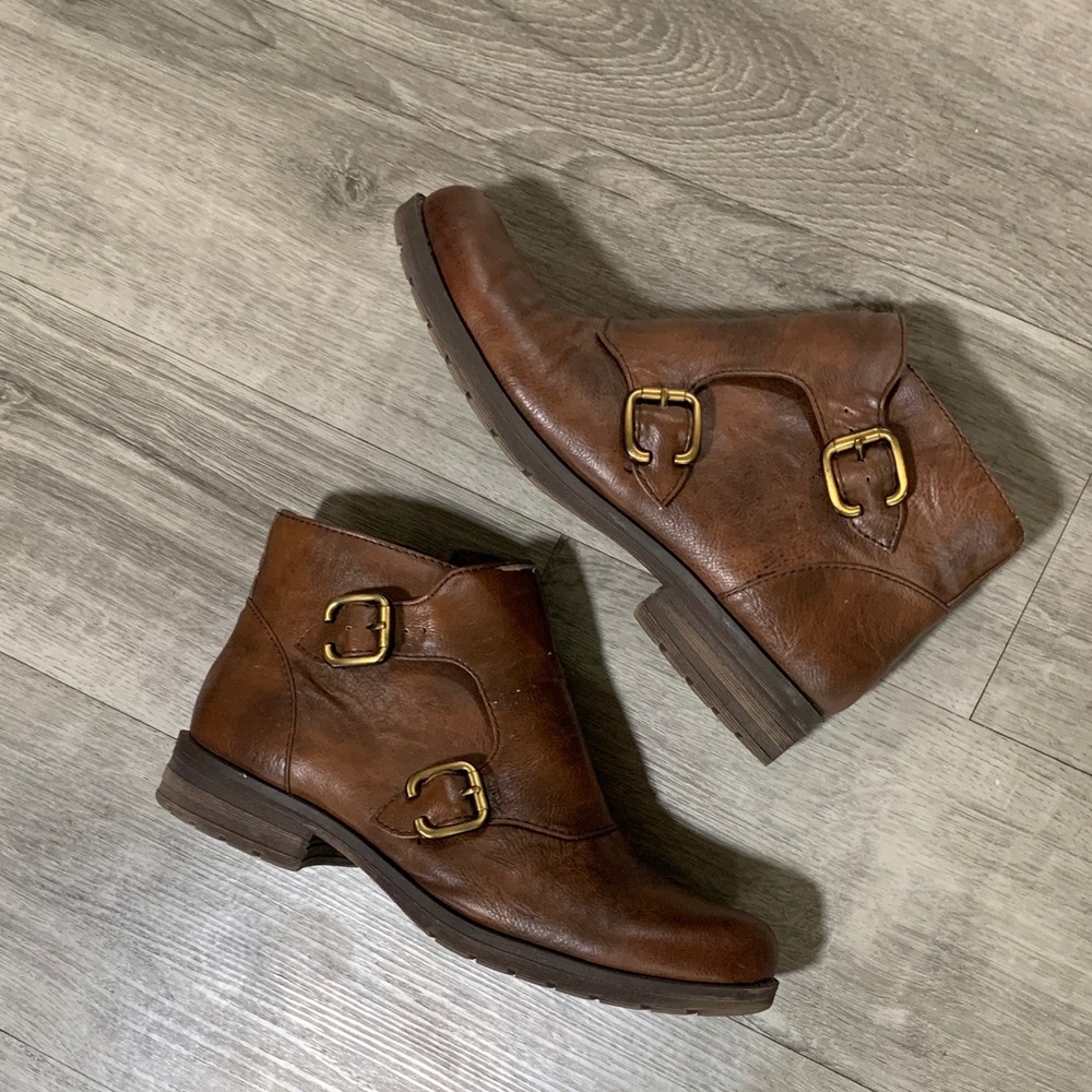 Naturalizer Ankle Buckle Boots Size 8